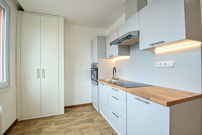 Pronájem bytu 2+1 65 m², Jungmannova, Hradec Králové-Pražské Předměstí