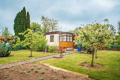 Prodej domu chata 16 m² pozemek 369 m², Pardubice-Bílé Předměstí